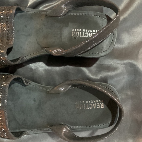 Kenneth Cole sandals - Picture 2 of 6
